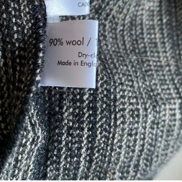 Eskandar Wool-Cashmere Oversized Jacket – Charcoal Stripe (Free Size) - Picture 8 of 15